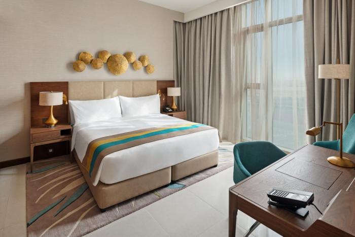 Holiday Inn Dubai Al-Maktoum Airport, An Ihg Hotel,Aviation City P.O. Box 111219 Dubai,4 star