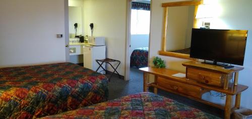 the ponderosa motel