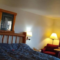 the ponderosa motel
