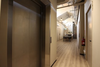 st signature jalan besar