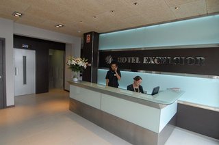 urh hotel excelsior