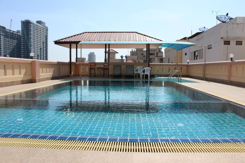 a a pattaya golden beach hotel