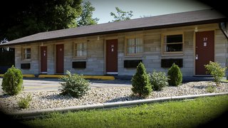 Knights Inn And Suites Salem,Greenville>>French Lick,2 star