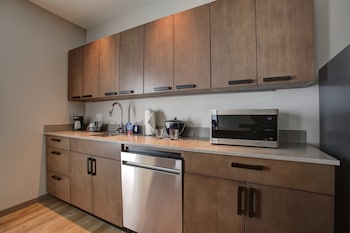 hyatt place wichita state university