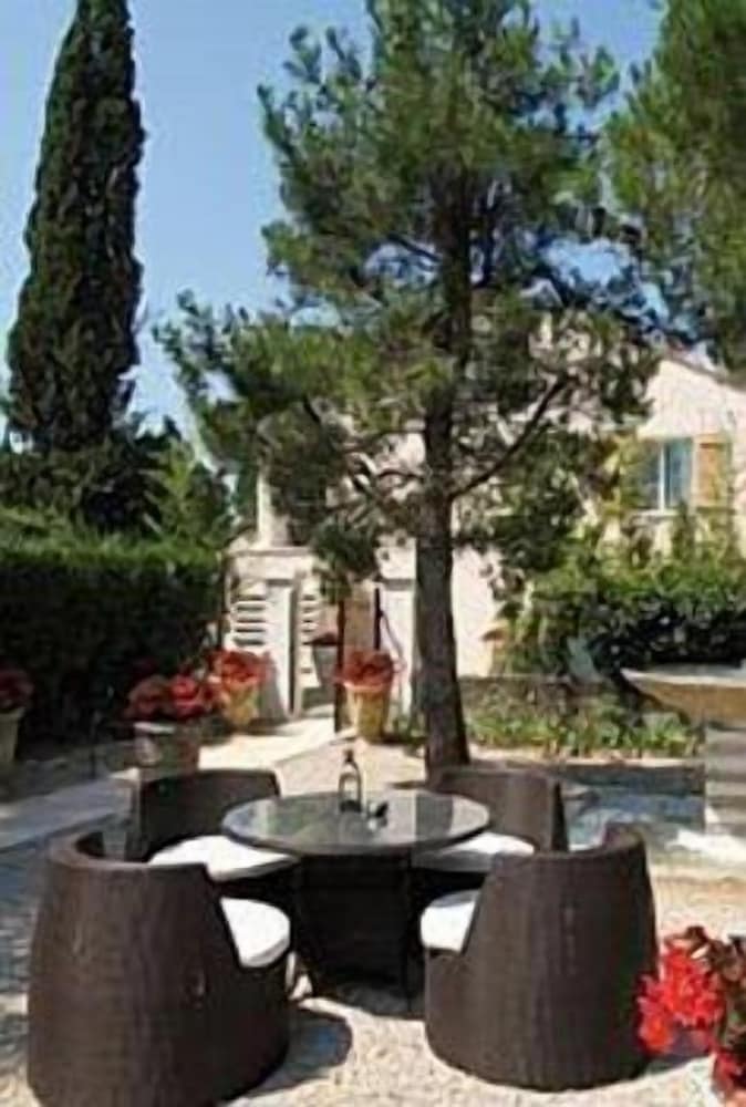 le mas des carassins