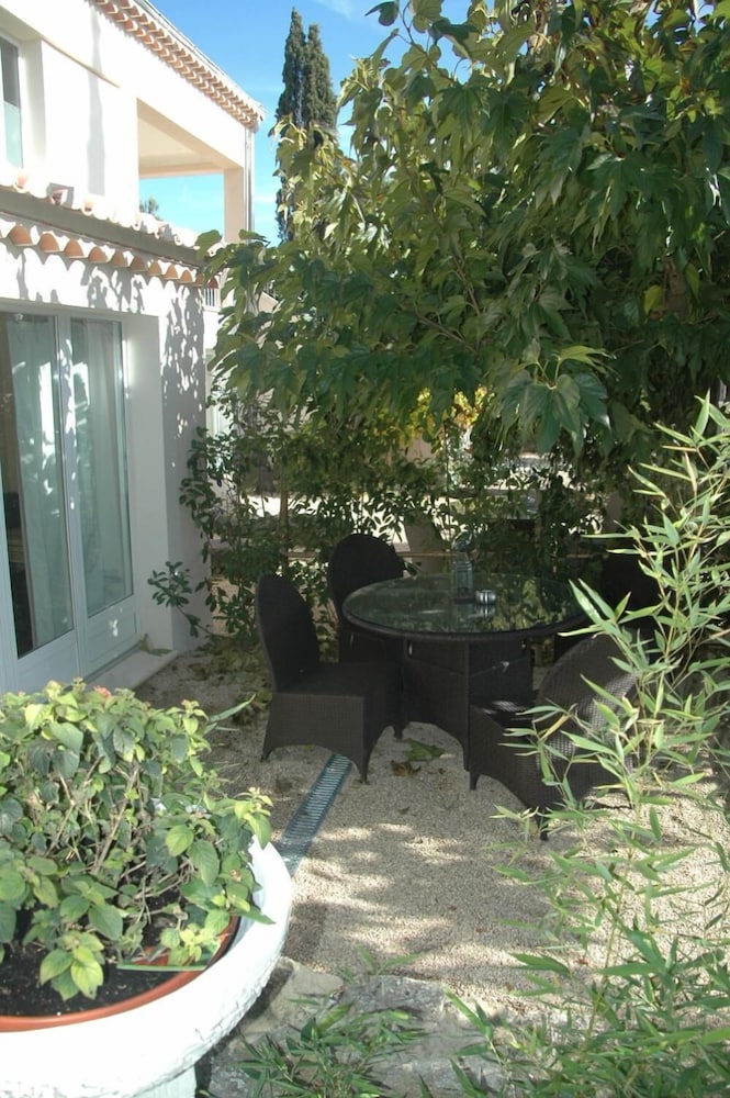 le mas des carassins