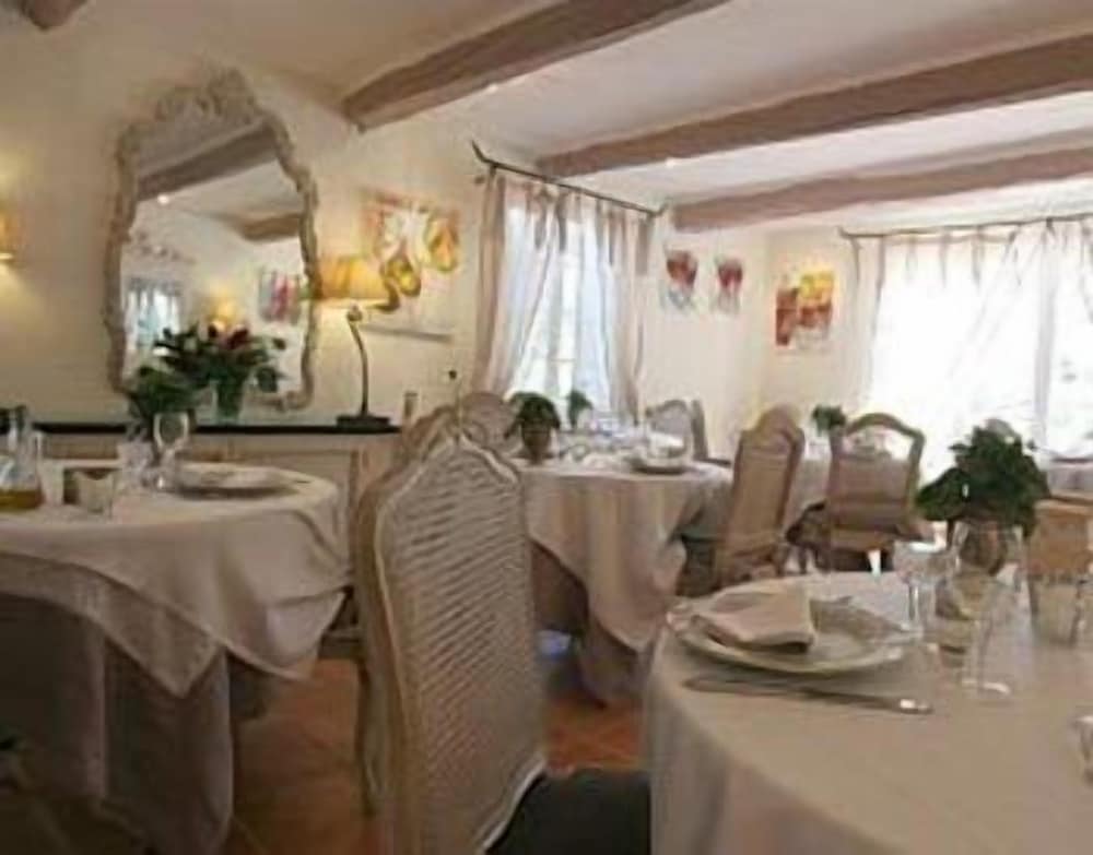 le mas des carassins