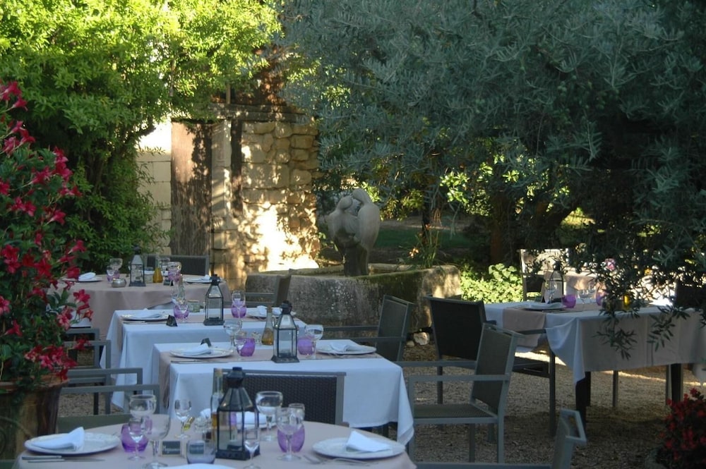 le mas des carassins