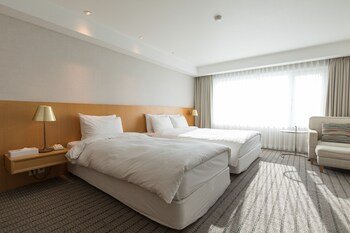 hotel illua