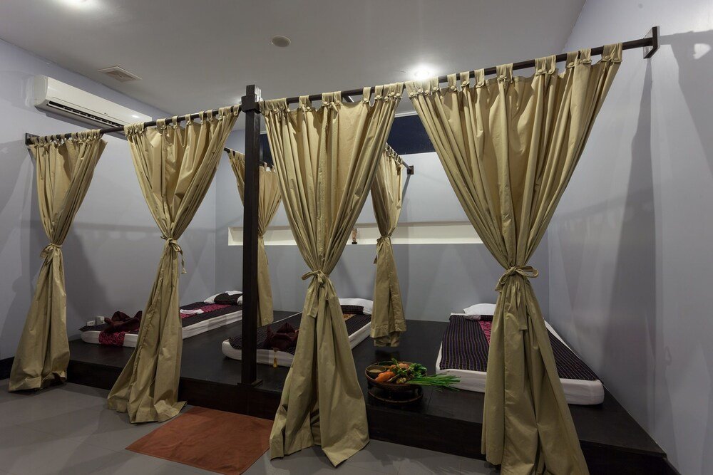 jp prana hotel and spa