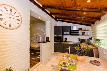 camelia luxury apartments