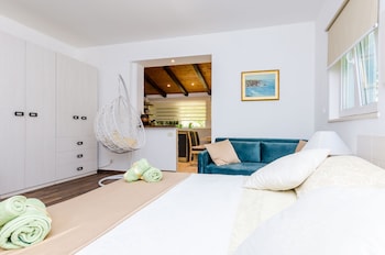 camelia luxury apartments