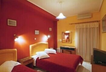 Varonos,Delfoi>>Central Greece,3 star