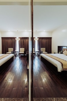 white palace thai binh hotel 1