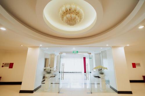 white palace thai binh hotel 1