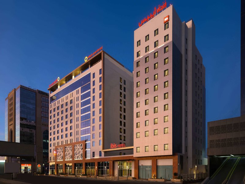 ibis jeddah city center