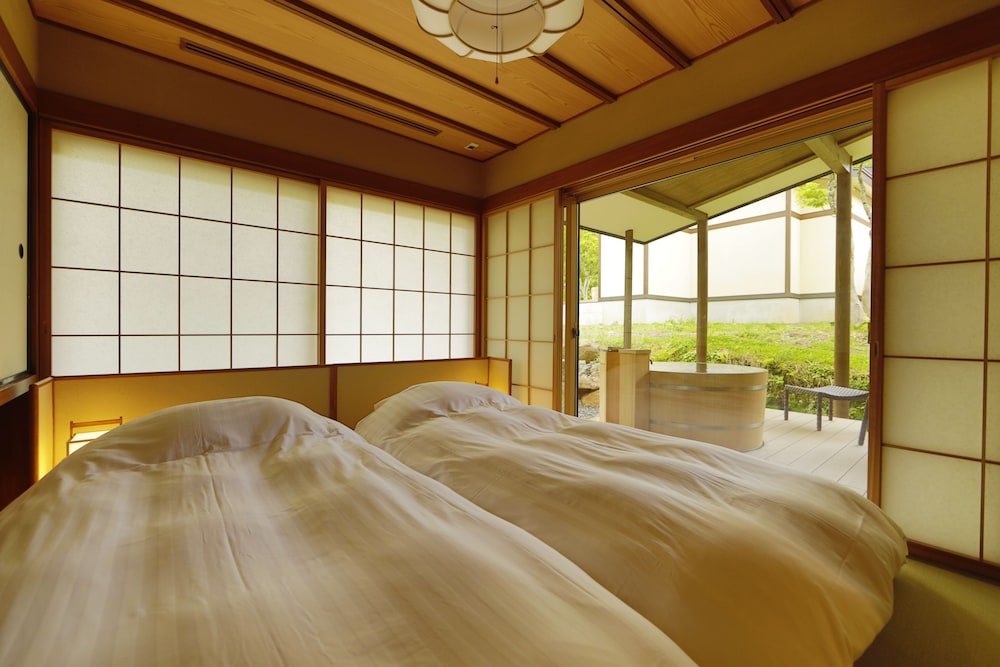 yukemuri no yado inazumi onsen