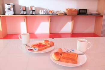 guest living mu nanki shirahama hostel