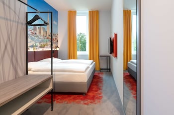 campanile vienna south