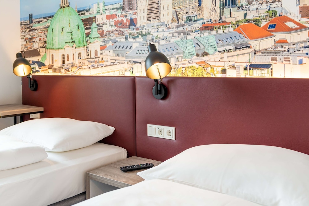 campanile vienna south