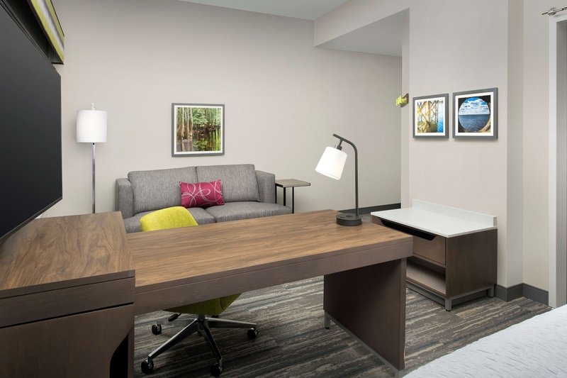 hampton inn and suites lexington columbia