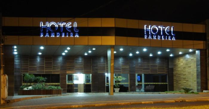 hotel tres bandeiras