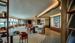 one eight one hotel serviced residences