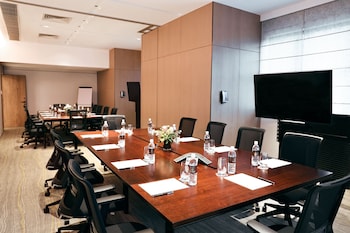 one eight one hotel serviced residences