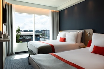 holiday inn express amsterdam north riverside an ihg hotel