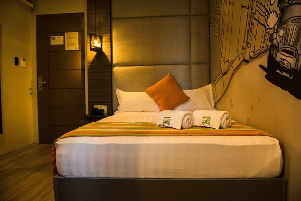 dy viajero transient hotel