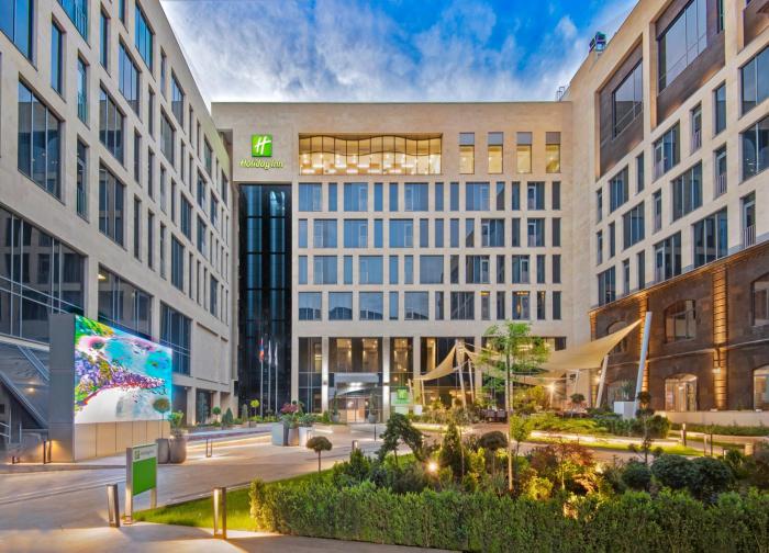 holiday inn yerevan republic square an ihg hotel