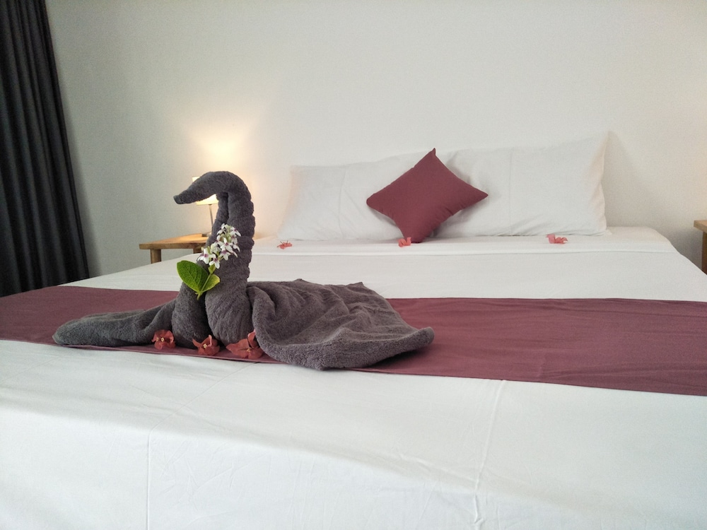 trawangan sunrise hotel