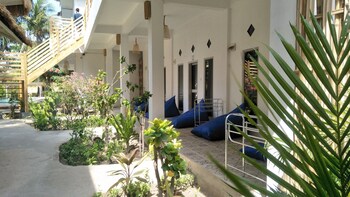 trawangan sunrise hotel