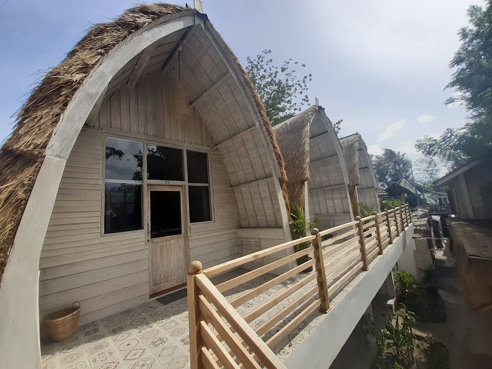 trawangan sunrise hotel