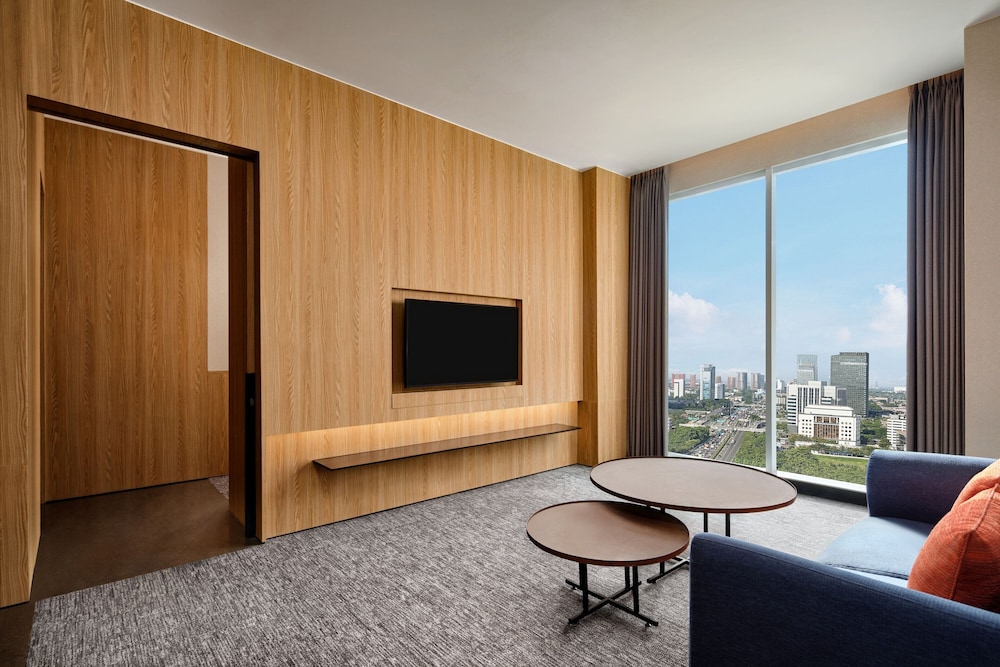 aloft south jakarta