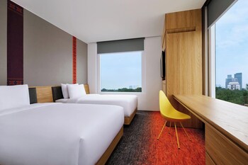 aloft south jakarta