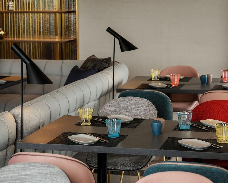 aloft south jakarta