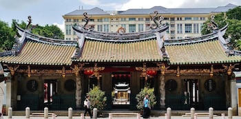 wink mccallum street hostel