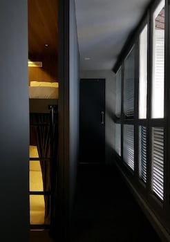 wink mccallum street hostel