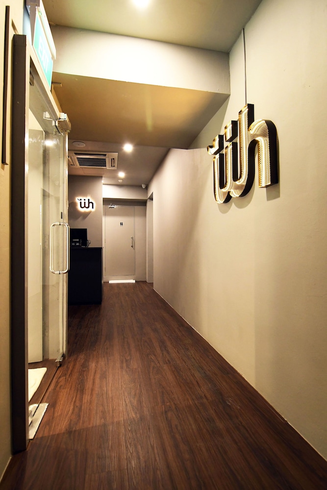 wink mccallum street hostel