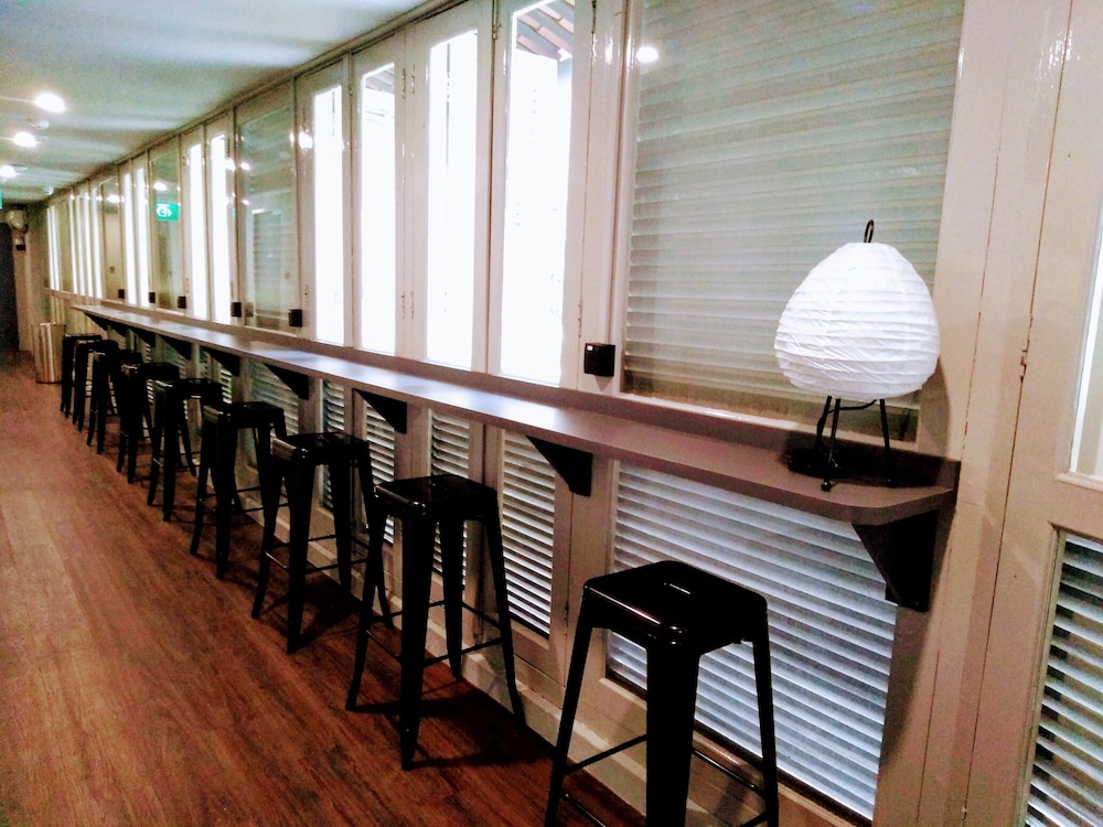 wink mccallum street hostel