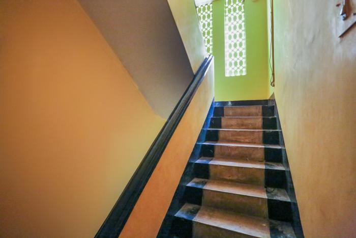 spot on biswabani guest house near kavi nazrul metro station