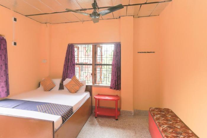 spot on biswabani guest house near kavi nazrul metro station