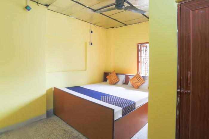spot on biswabani guest house near kavi nazrul metro station