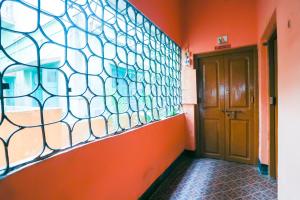 spot on biswabani guest house near kavi nazrul metro station