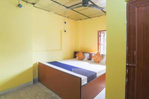 spot on biswabani guest house near kavi nazrul metro station
