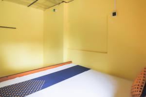 spot on biswabani guest house near kavi nazrul metro station