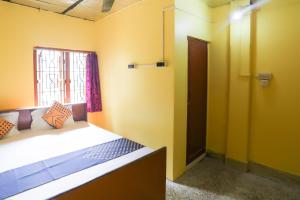 spot on biswabani guest house near kavi nazrul metro station