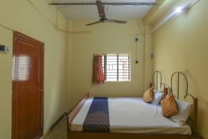 spot on biswabani guest house near kavi nazrul metro station