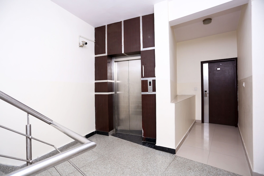 hotel airport city